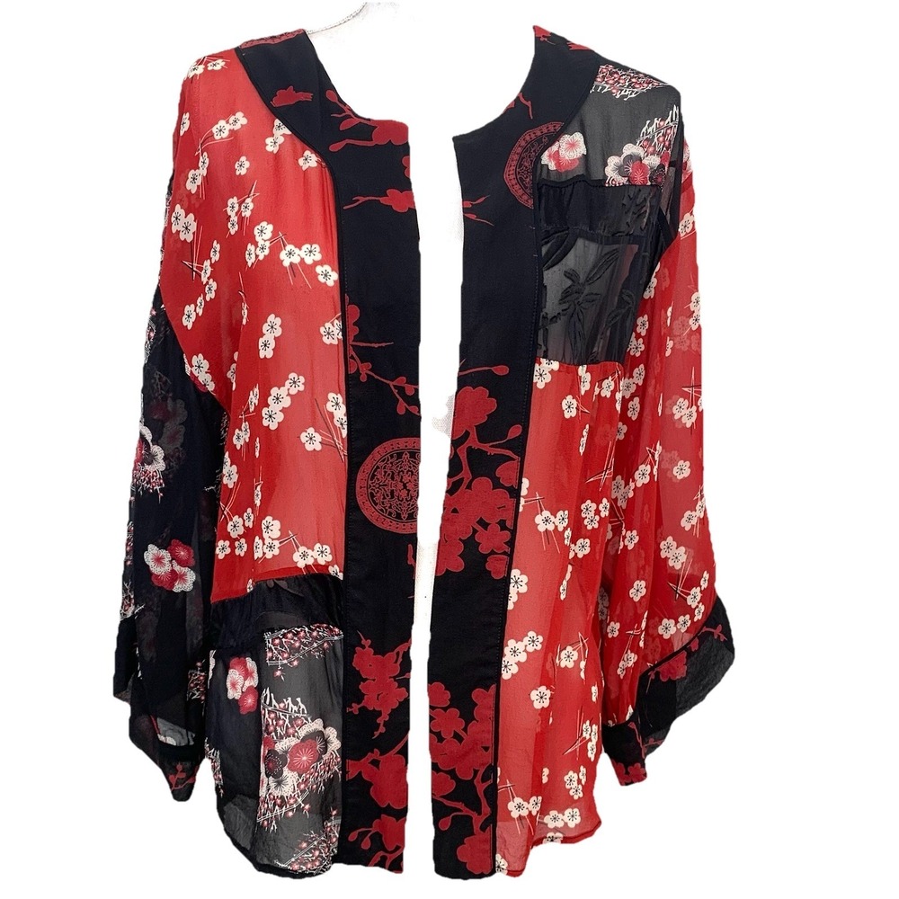 Chicos 0 Silk Blend Kimono Red Asian Cherry Blossom Print Small Open Half Sleeve
